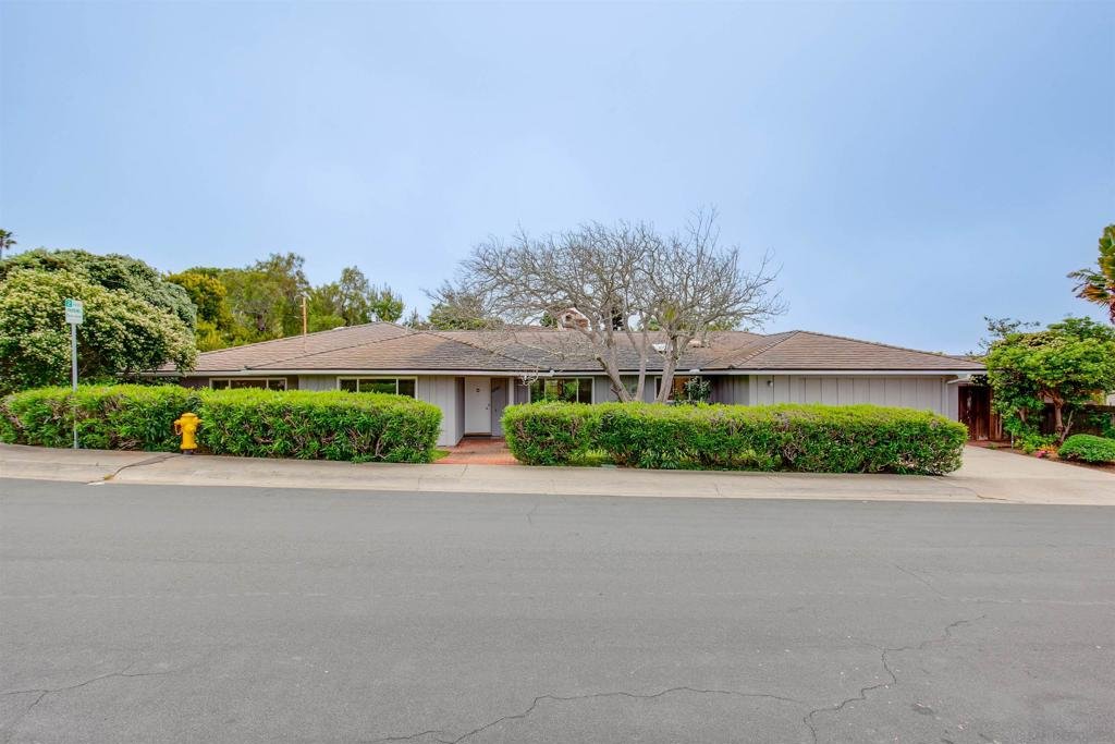 2731 Glenwick Place, La Jolla, CA 92037