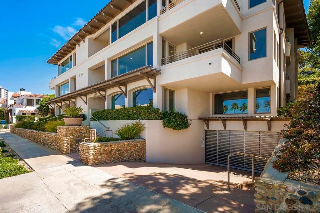 745 Coast Boulevard South 3B, La Jolla, CA 92037